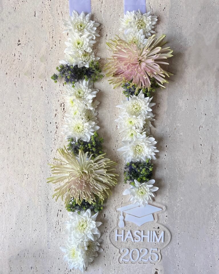 Graduation Garland — 01