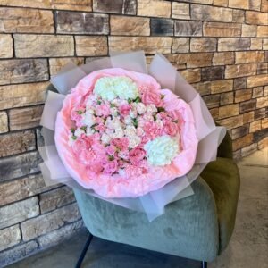باقة كبيرة مفضلة البنات